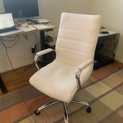 White Leather Desk/Office Swivel Chair - Good Condition!
