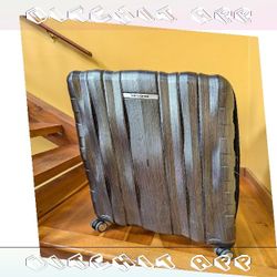 book list Travel Smart Luggage Built to Last Adventures