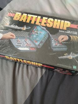 Unopened Milton Bradley BATTLESHIP - THE CLASSIC NAVAL COMBAT GAME. From 1998