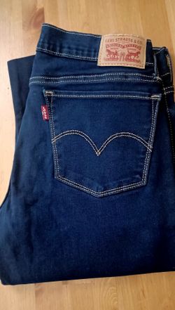New Levi 710 Super Skinny Jeans Women's size 29W 30L