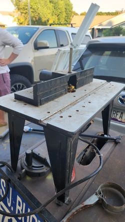 Router And Table