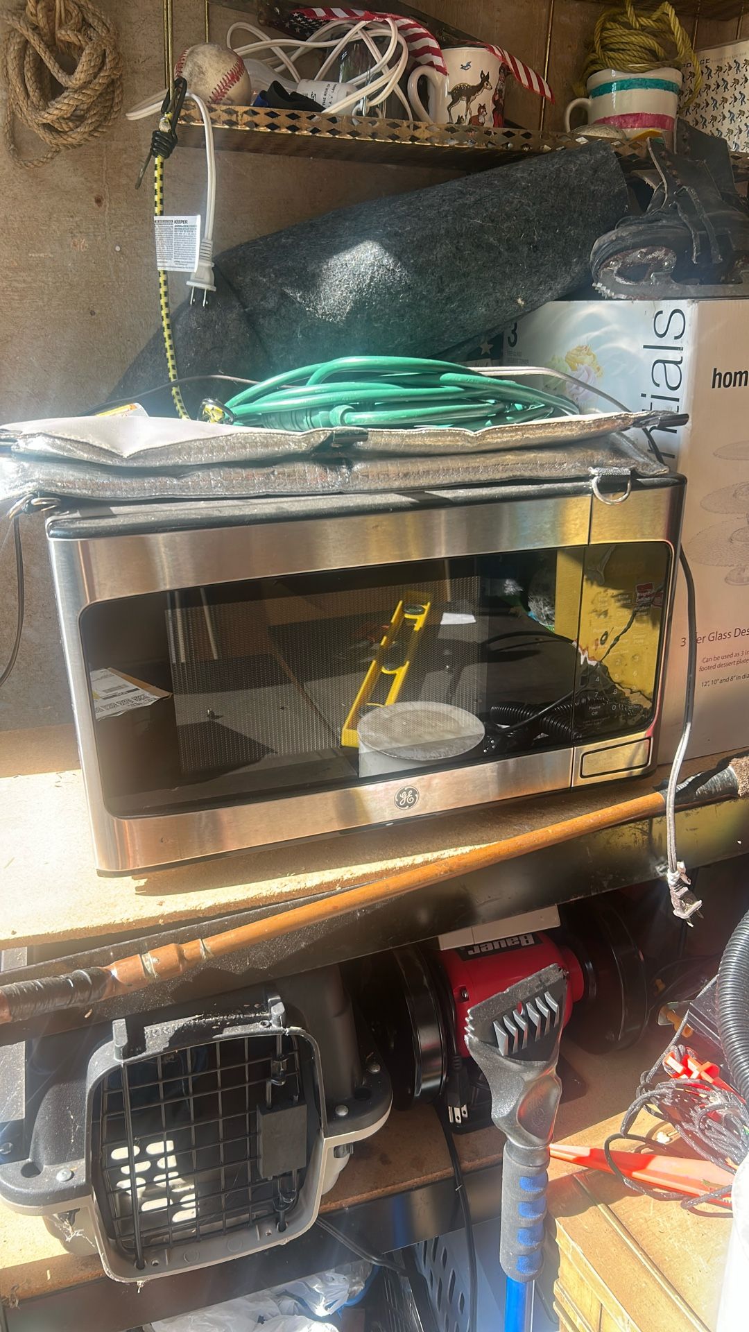 Working Microwave