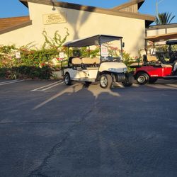 2015 E-Z-GO RXV 6-Passenger Non-Lifted 48-Volt Lithium Golf Cart