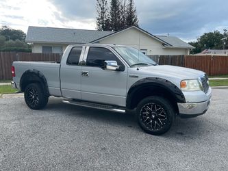 Ford F-150 Extended Cab Pickup Truck 2006