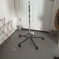 New Medstream IV Pole With Wheels 