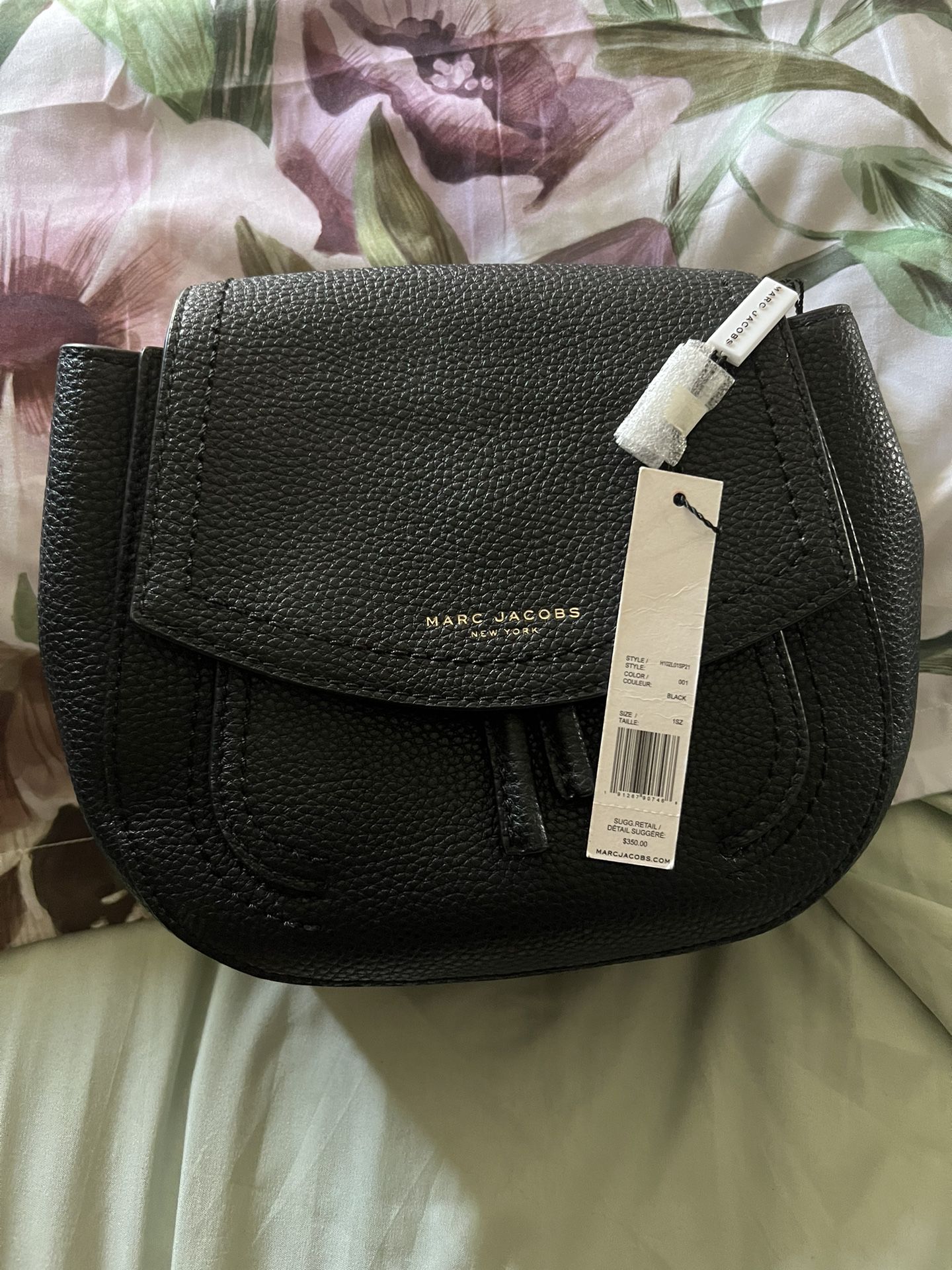 Marc Jacobs Crossbody Bag for Sale in Chula Vista, CA - OfferUp