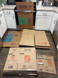 Moving supplies (boxes, packing paper and bubble wrap)