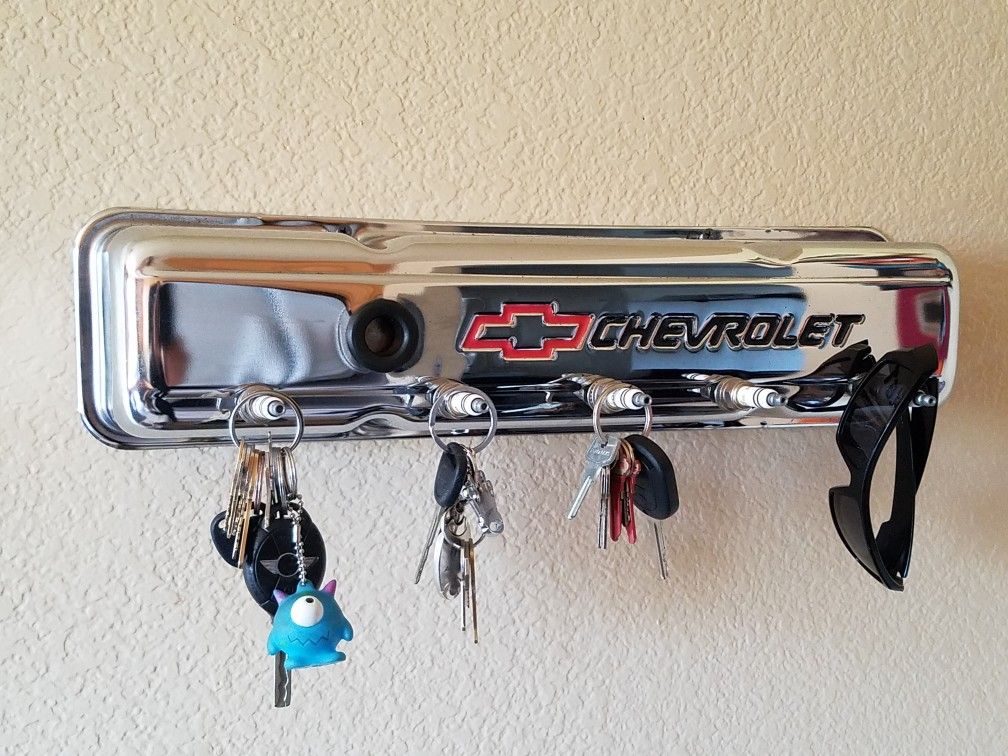 Chevy valve Cover key holder 😎