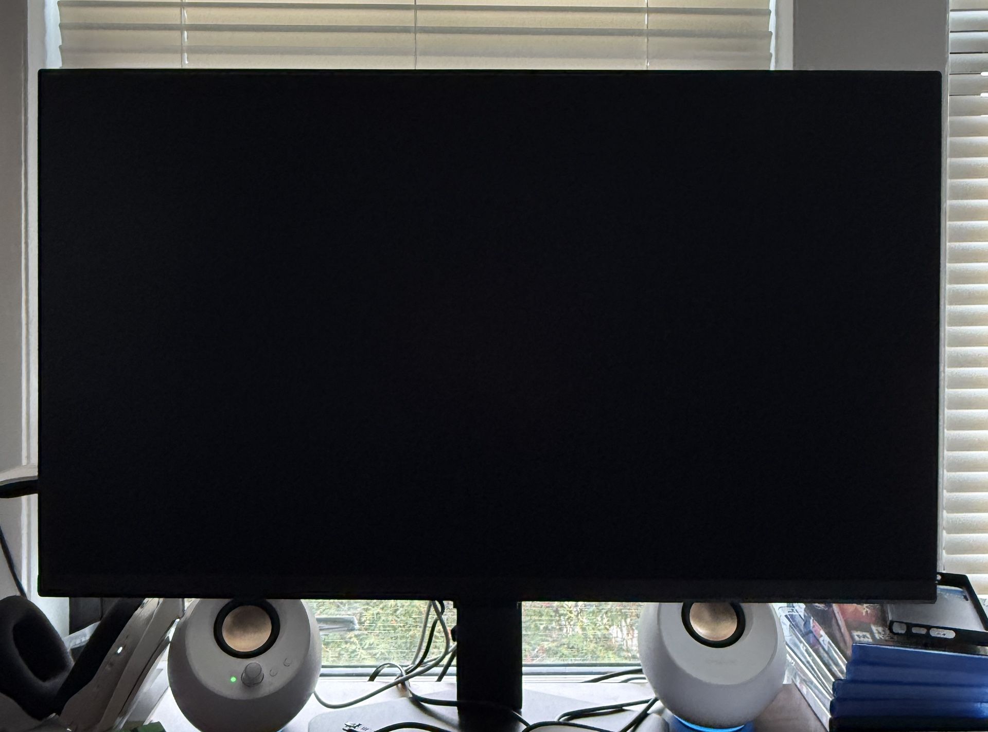 Samsung Odyssey 27” QHD(1440p) IPS 180hz Gaming Monitor – Like New