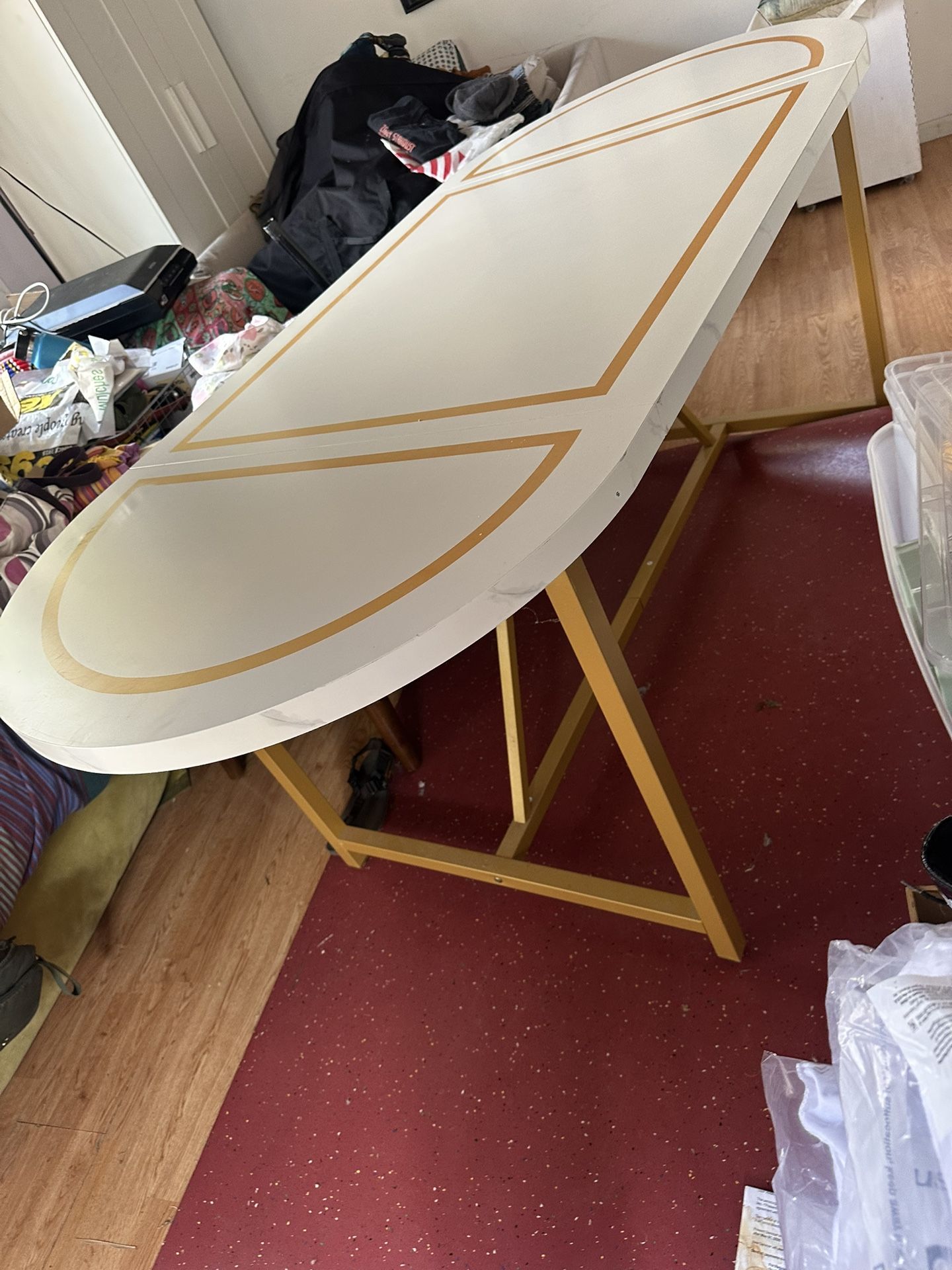 Table Oval Table