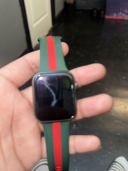 Apple Watch Series 4 44m
