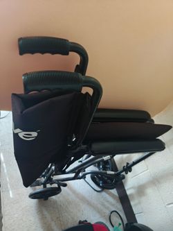 Drive Medical Folding Transport Wheelchair - Excellent Condition
