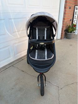 Graco  jogger stroller