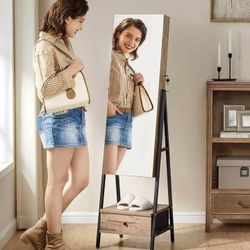 LED Mirror Jewelry Standing