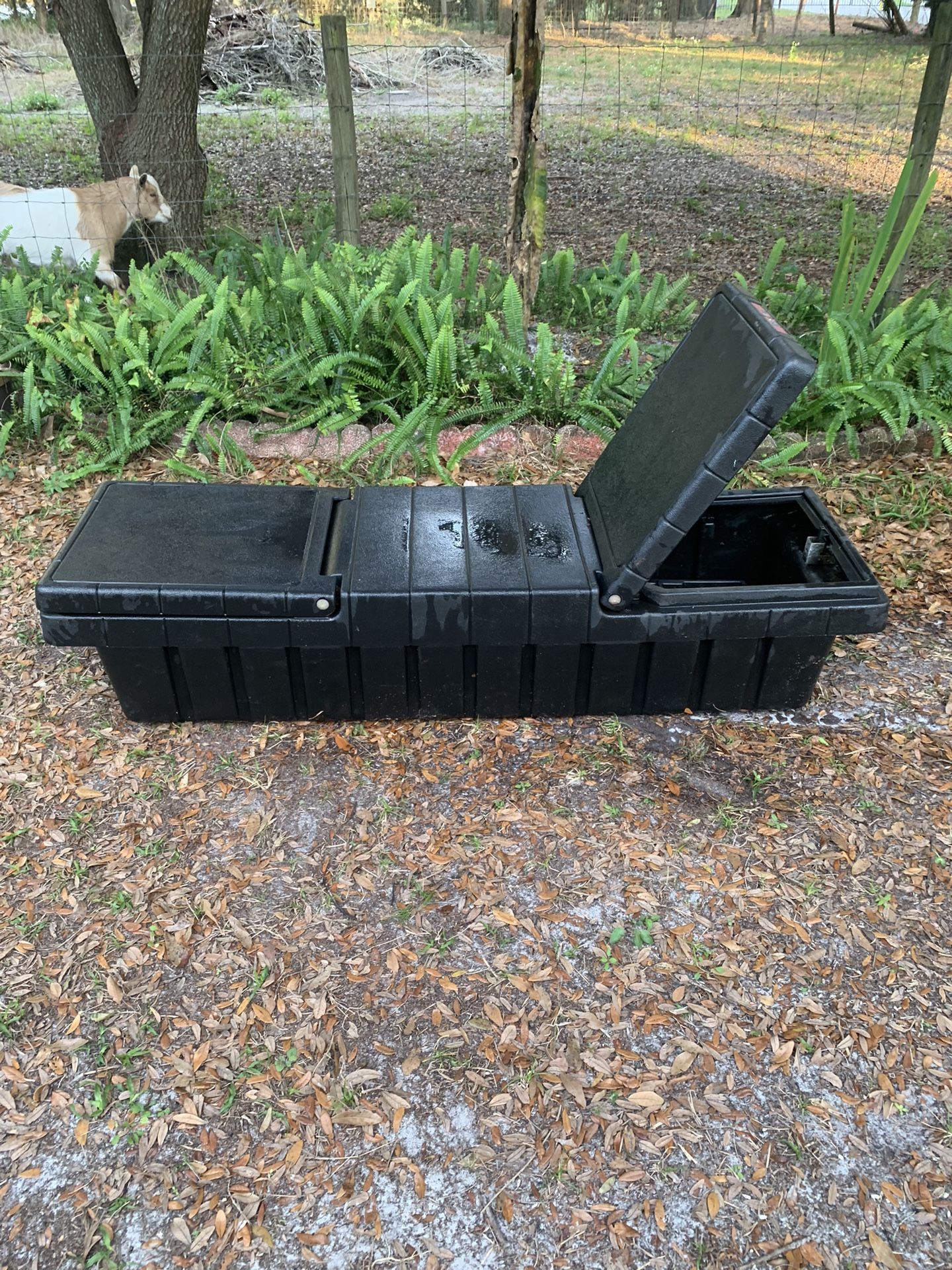 Pickup Bed Tool n Storage Box