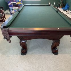 Pool Table 8ft ( Free Delibery & Set Up ) 