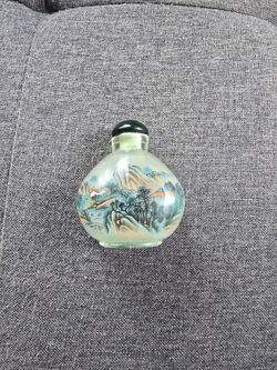 Antique Chinese Reverse Painted Glass Snuff Bottle