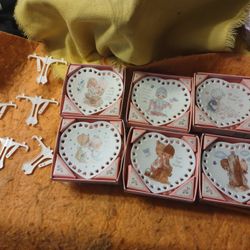 Precious Moment Heart-shaped Plates