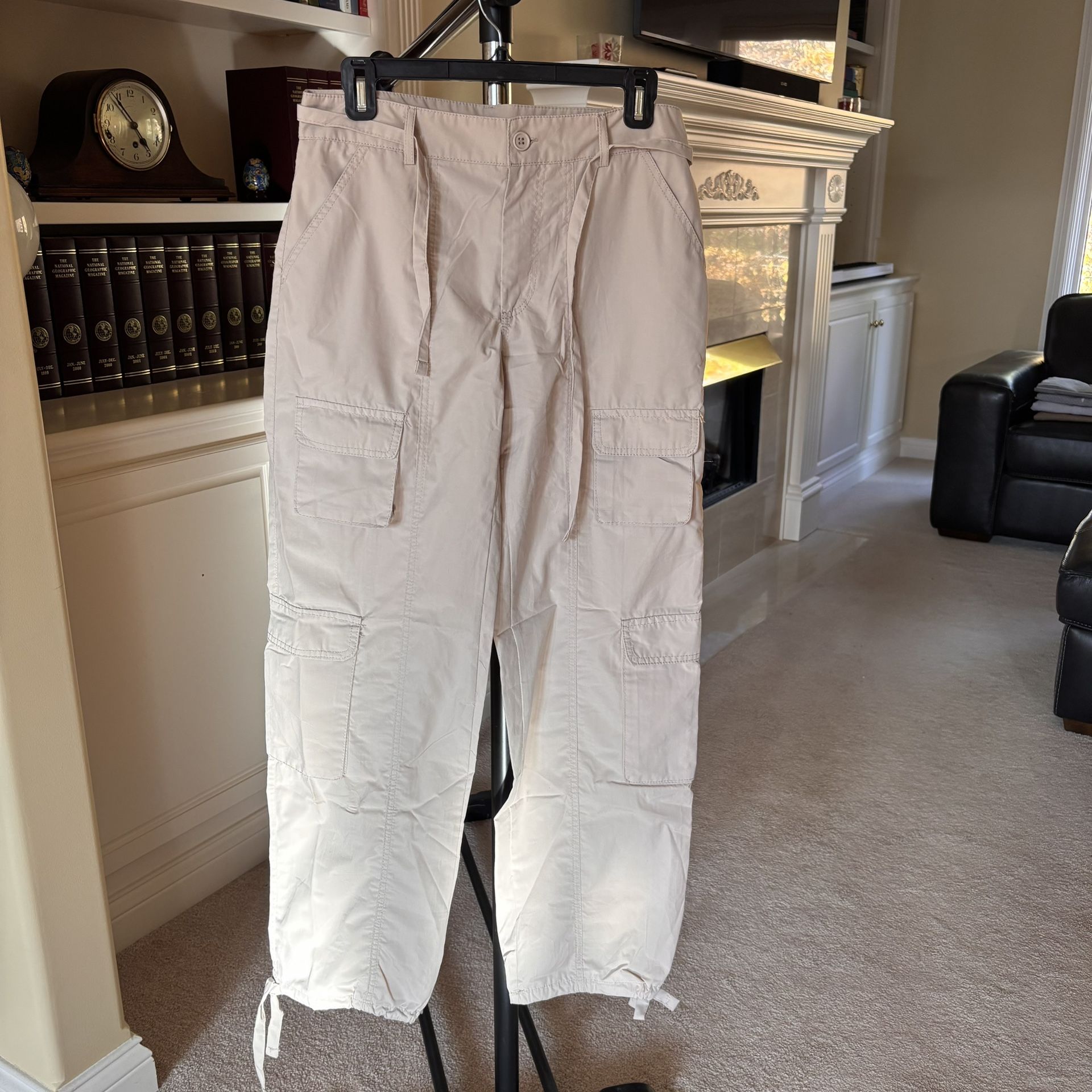 Justify Girl’s Cream Colored Cargo Pants NWT