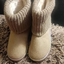 Bew Botitas De Niňa $12