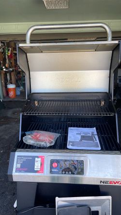 Neevo 5 in one grill like new used 4 times