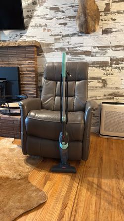 Small vacuum