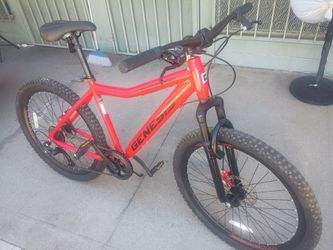 Genesis Mountain Bike Red