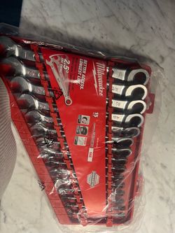 Milwaukee 15-Piece SAE Combination Ratcheting Wrench Set