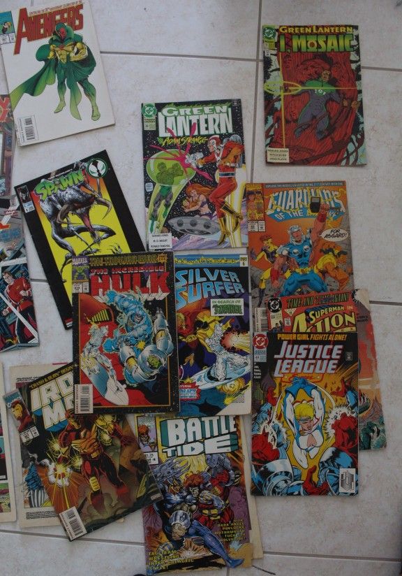 Lot of 43 Comic Books, DC & Marvel