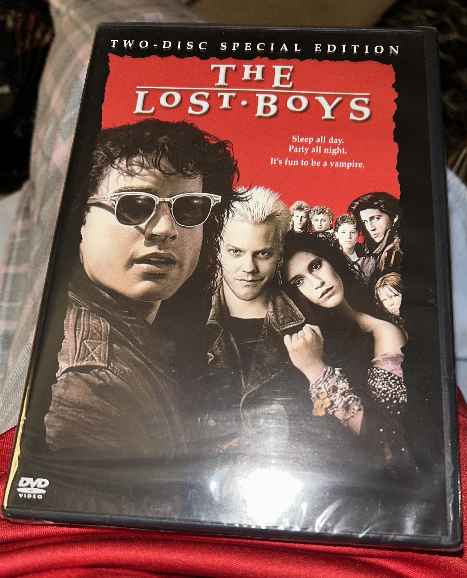 Free!! 2004 The Lost Boys Two Disc Special Edition ( Brand New Factory Sealed ) Dvd