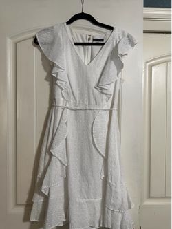 Women’s white dress size 10