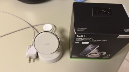 Belkin 3-in-1 Magnetic Charging Dock with Qi2 25W