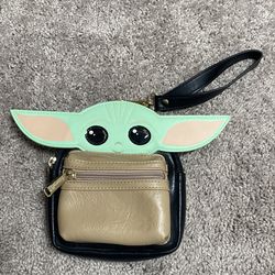 New Loungefly /Starwars Fanny pack/belt bag/ Wristlet