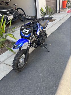 Apollo DB-21, Blue dirt bike