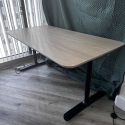 Office Desk (IKEA Bekant)