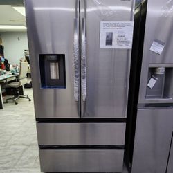 SAMSUNG 4 DOOR REFRIGERATOR WITH ICE MAKER 1 YEAR WARRANTY  / 1 AÑO DE  GARANTIA POR ESCRITO 