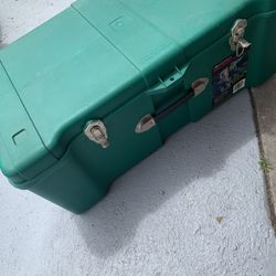 Deluxe Wheeled Trunk Perfect For Storage From Contico