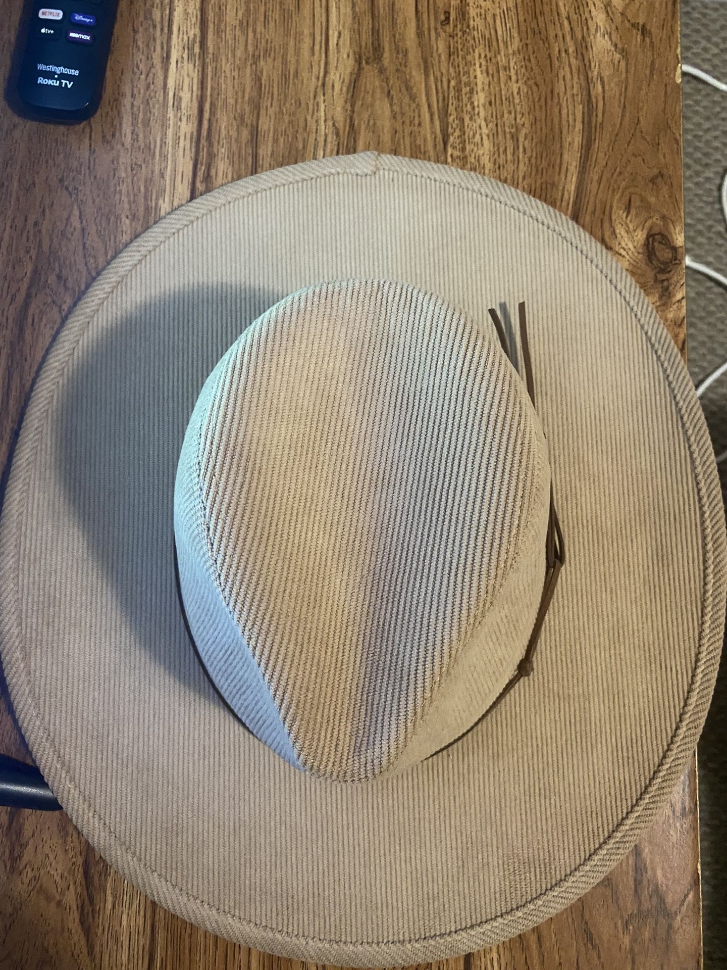 Non leather one size hat
