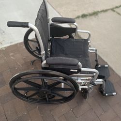 Drive wheelchair - New Used / Excellent Condition 