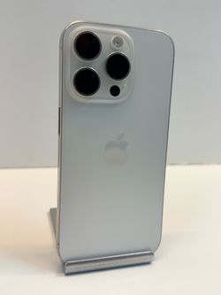 Apple iPhone 15 PRO 128gb. ( Fully Unlocked Phone )