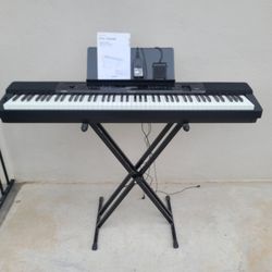 Casio Privia PX-350M Electric Keyboard. Excellent Condition. Complete with Stand.