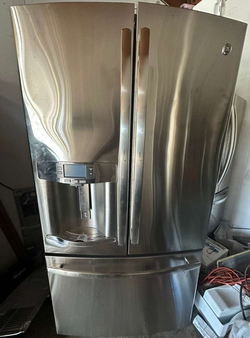 GE French Door Fridge – Stainless, Ice & Water, 36in