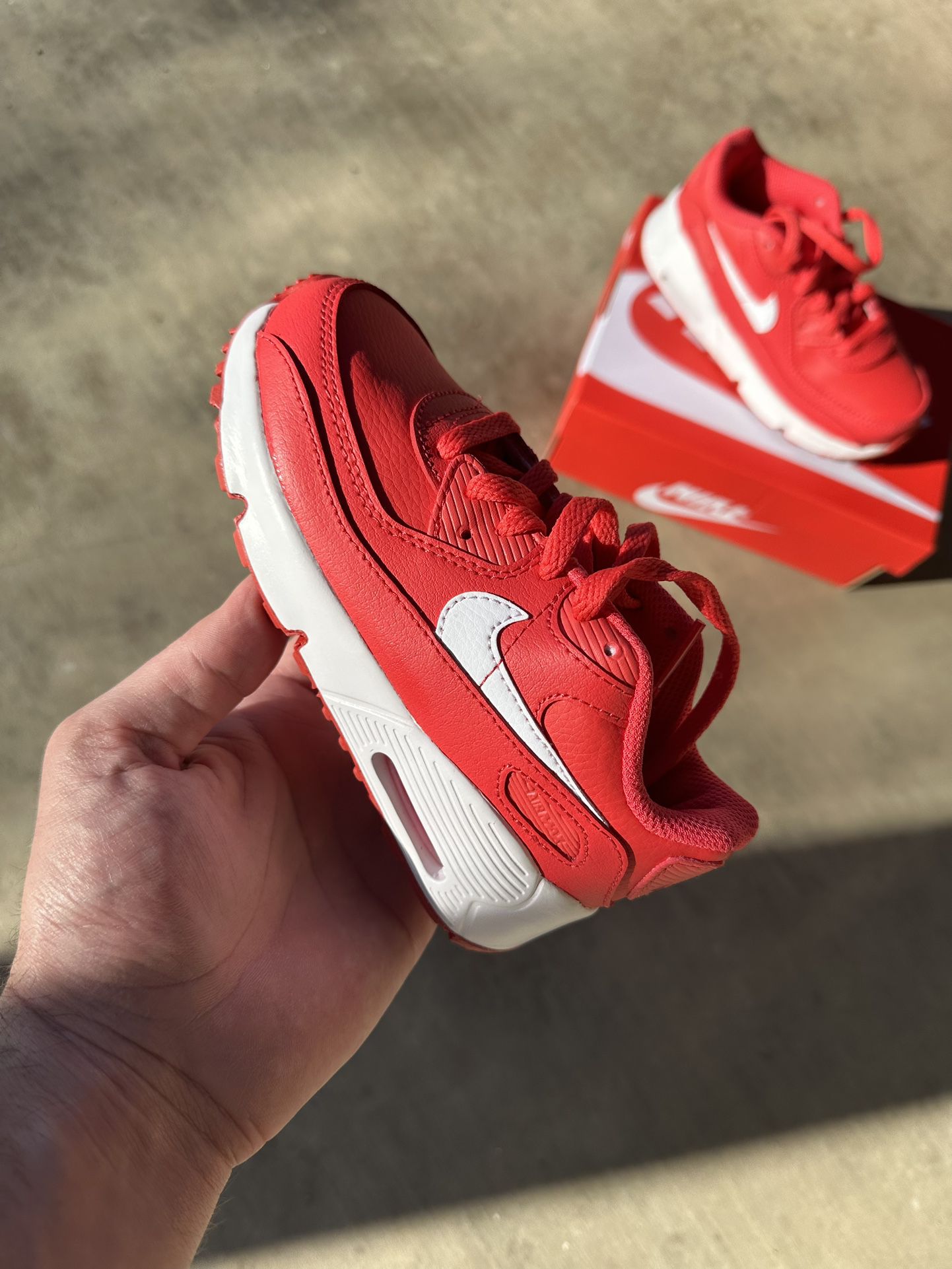 New Nike Air Max 90 LTR Red & White Toddler Size 10c