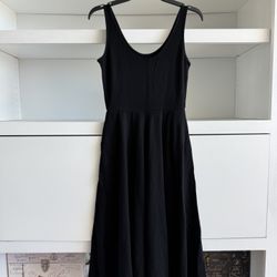Black Flare Cotton Soft Midi Dress - Size M