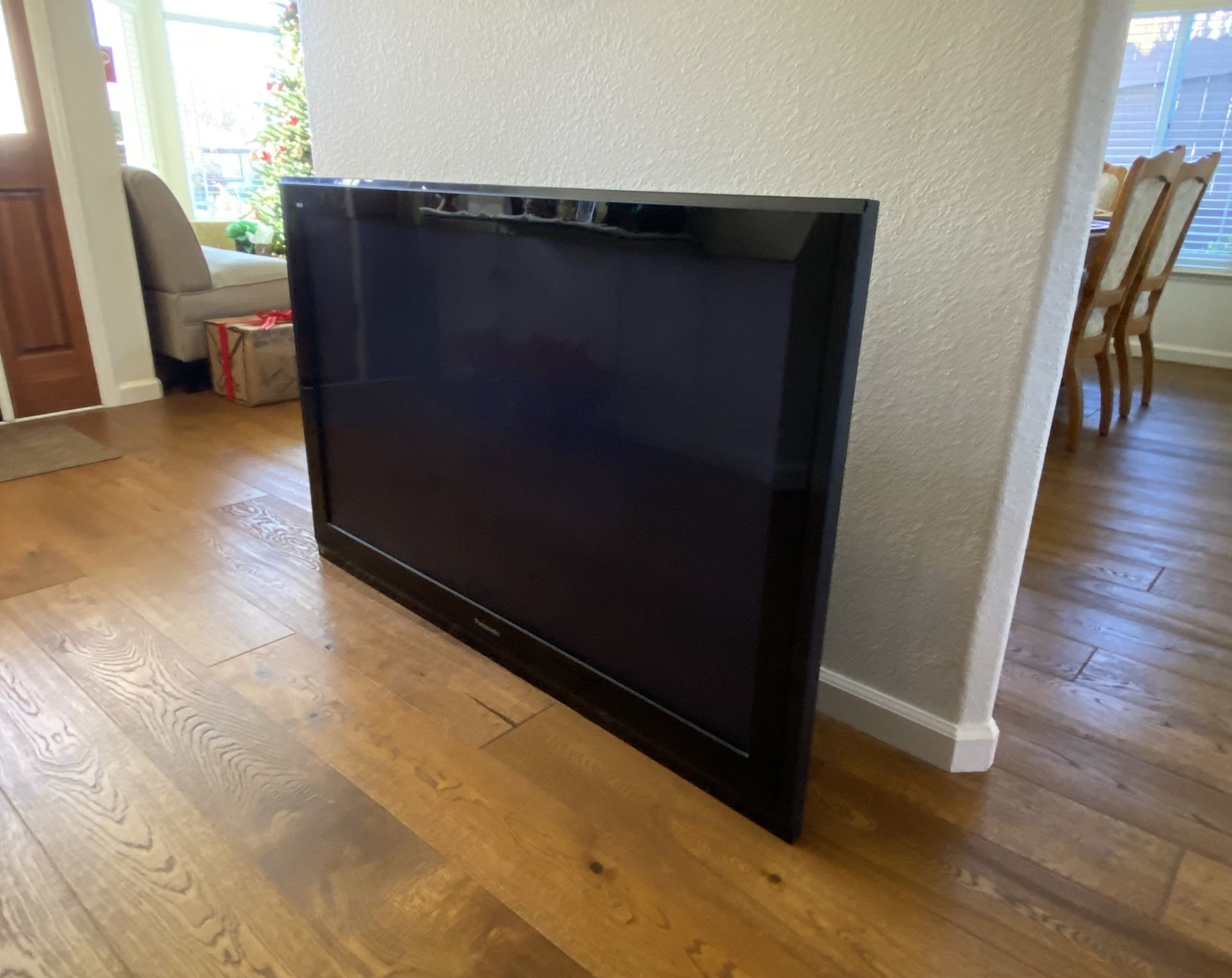 Panasonic Viera Plasma HDTV (58-Inch) (1080p) (2008) | LIST PRICE OR BEST OFFER!!!