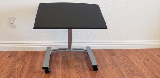 Drafting Table w/ Locking Wheels