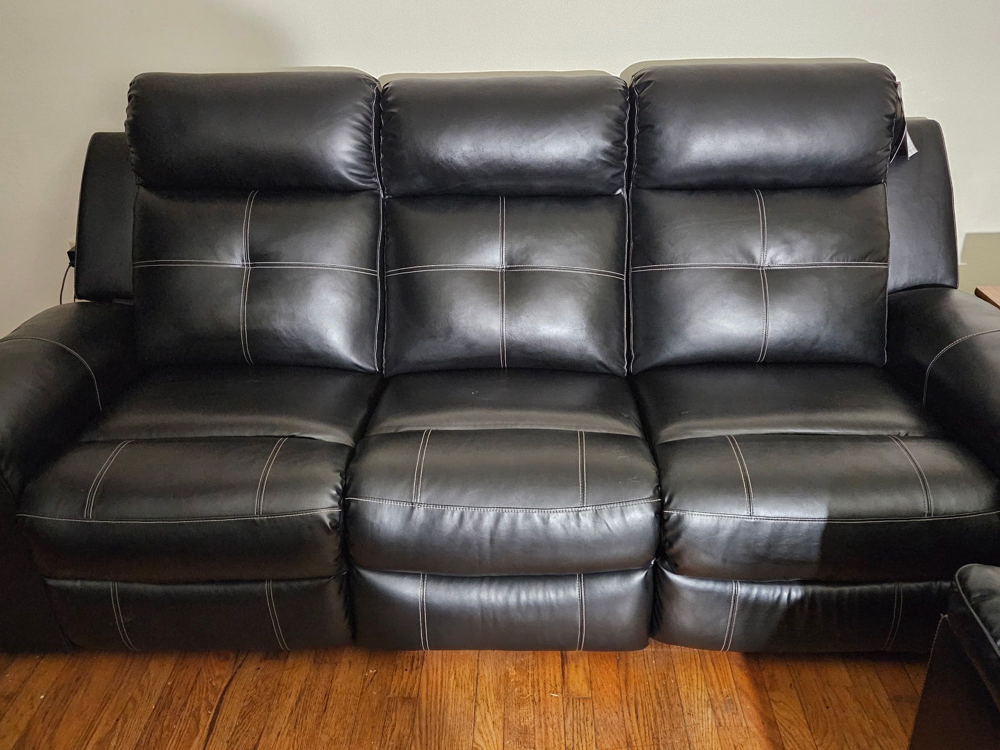 2Pc Leather Reclining Couch Set
