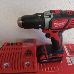 Milwaukee Drill Kit