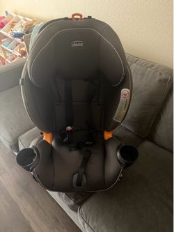 Car seat used in very good condition