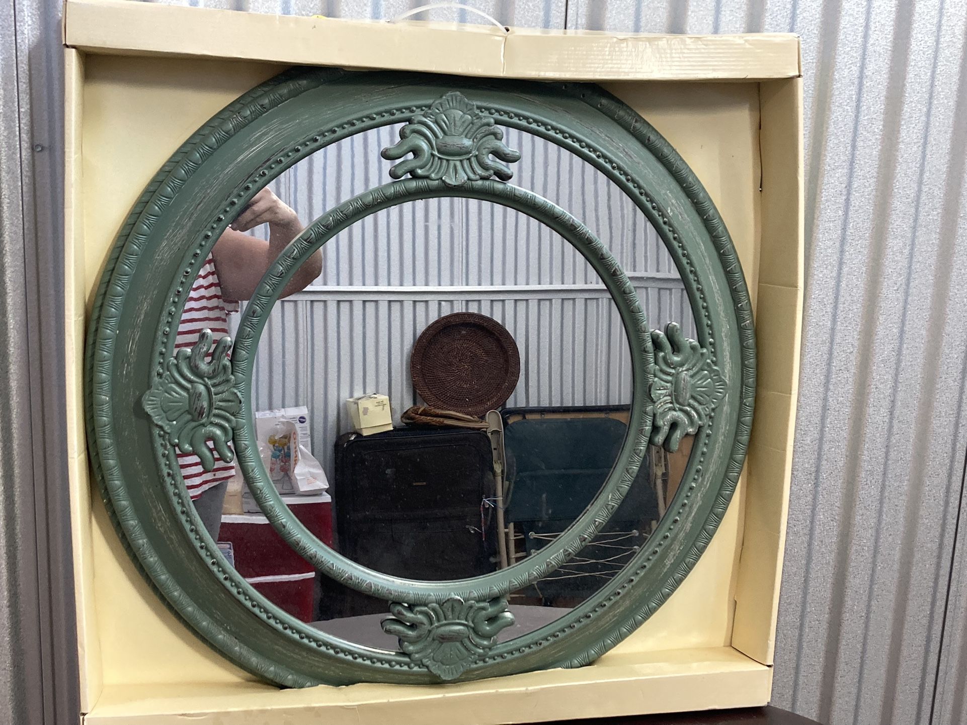 New Mirror 